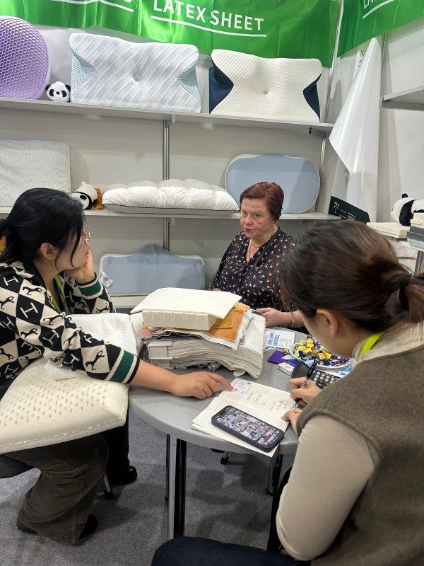 Jiasheng a participat cu succes la expoziția rusă de textile pentru casă